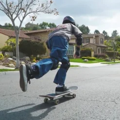 Eight Ball Kids' 8+ Helmet 15 Eight Ball Kids' 8+ Helmet -Schwinn Shop GUEST 69d61ca0 a03f 4f5e 89a6 2cd588686d2c